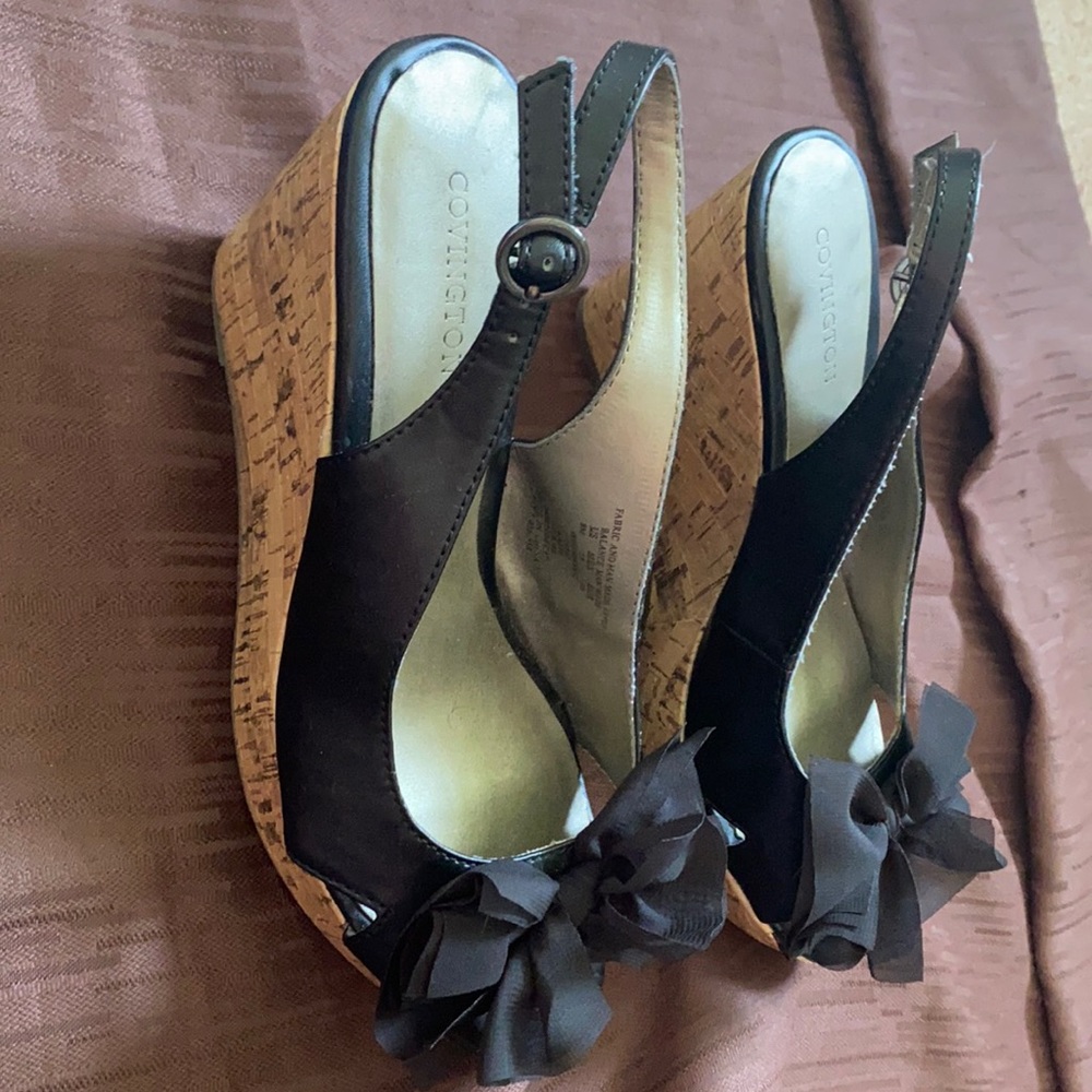 Shoes size 8